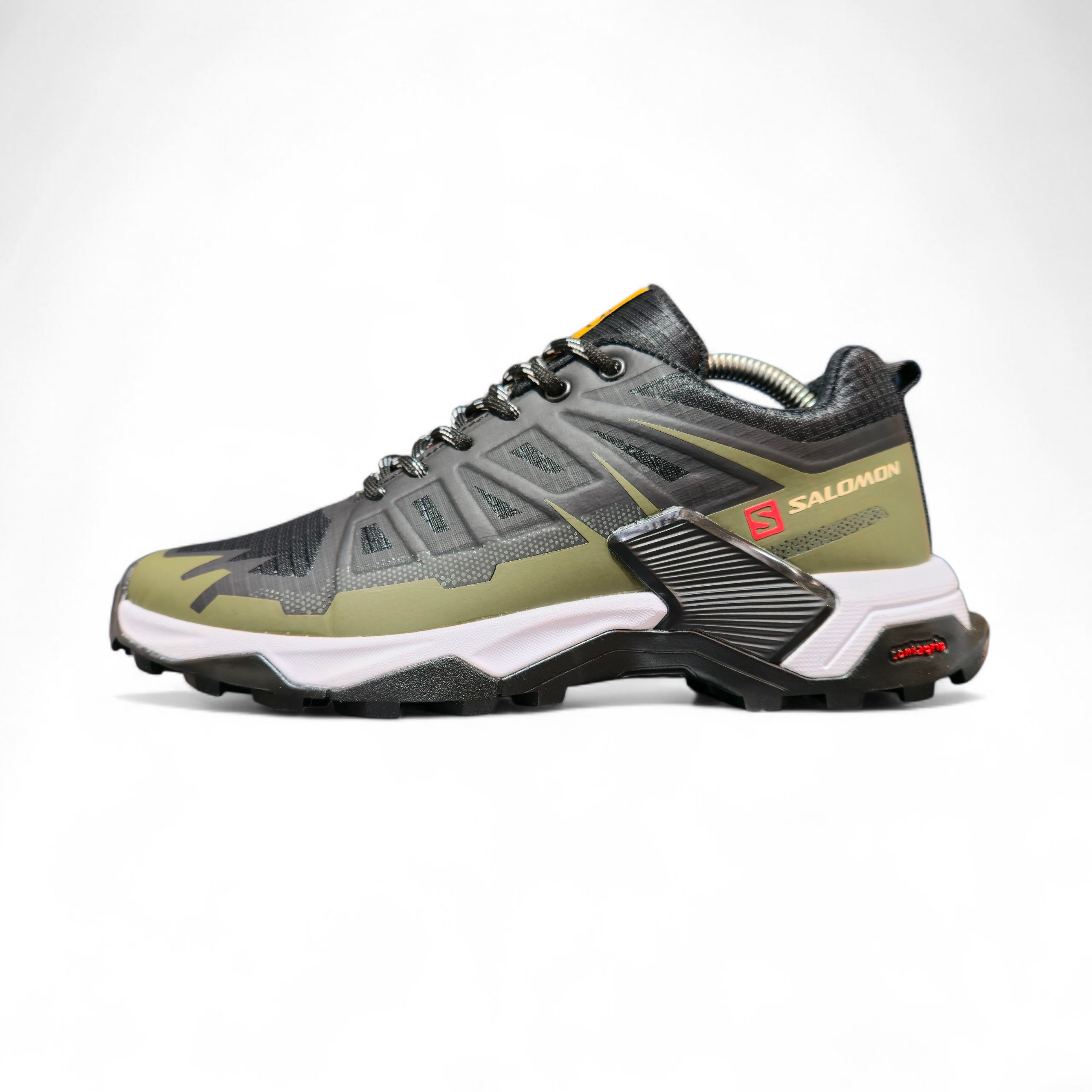 کتانی روزمره و طبیعتگردی سالامون مشکی ارتشی